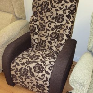 A J Way Ascott Rise and Recline Chair